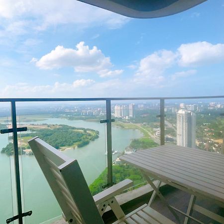 Monic Staycation #Country Garden Danga Bay Johor Bahru Bagian luar foto