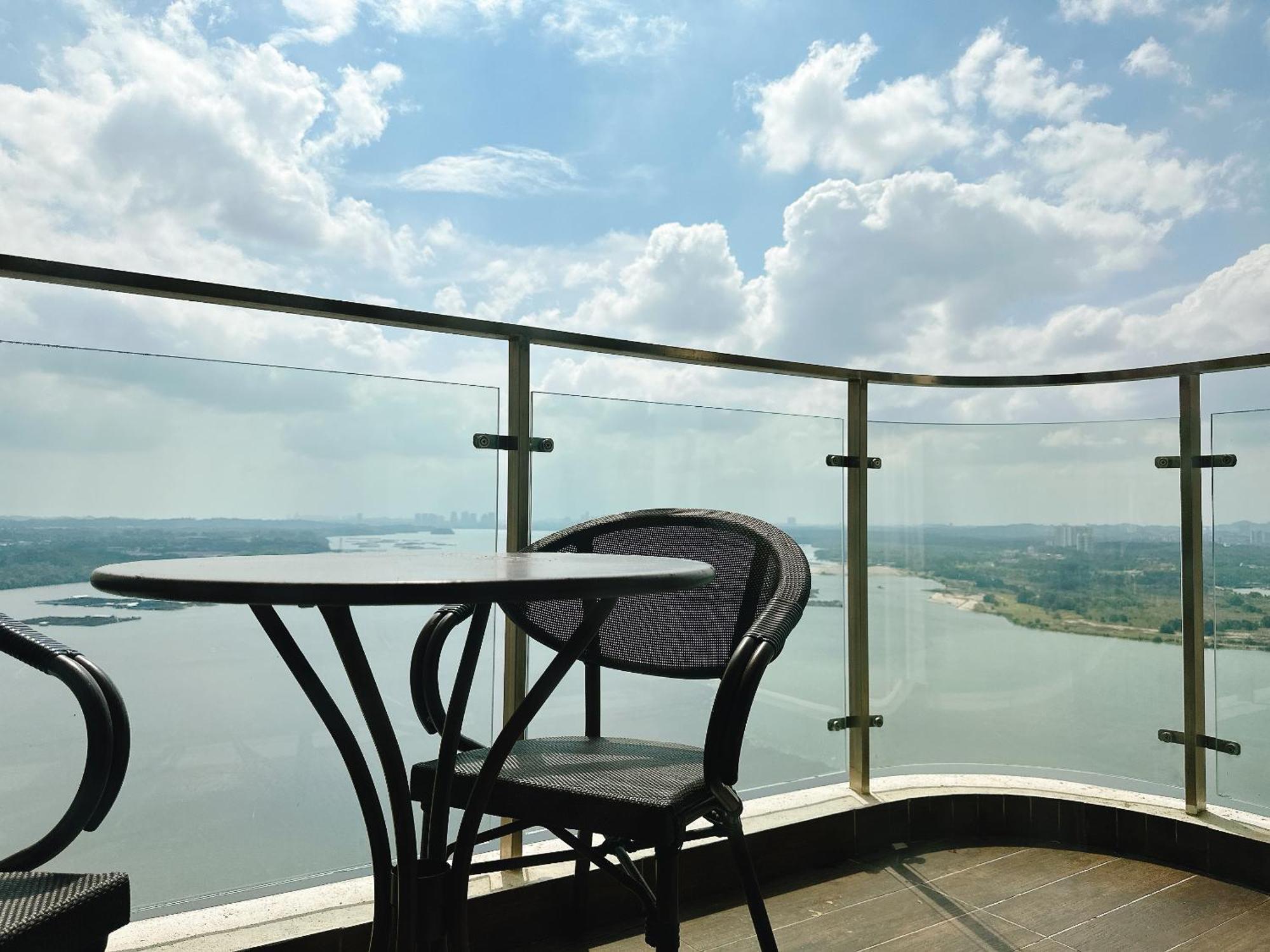 Monic Staycation #Country Garden Danga Bay Johor Bahru Bagian luar foto