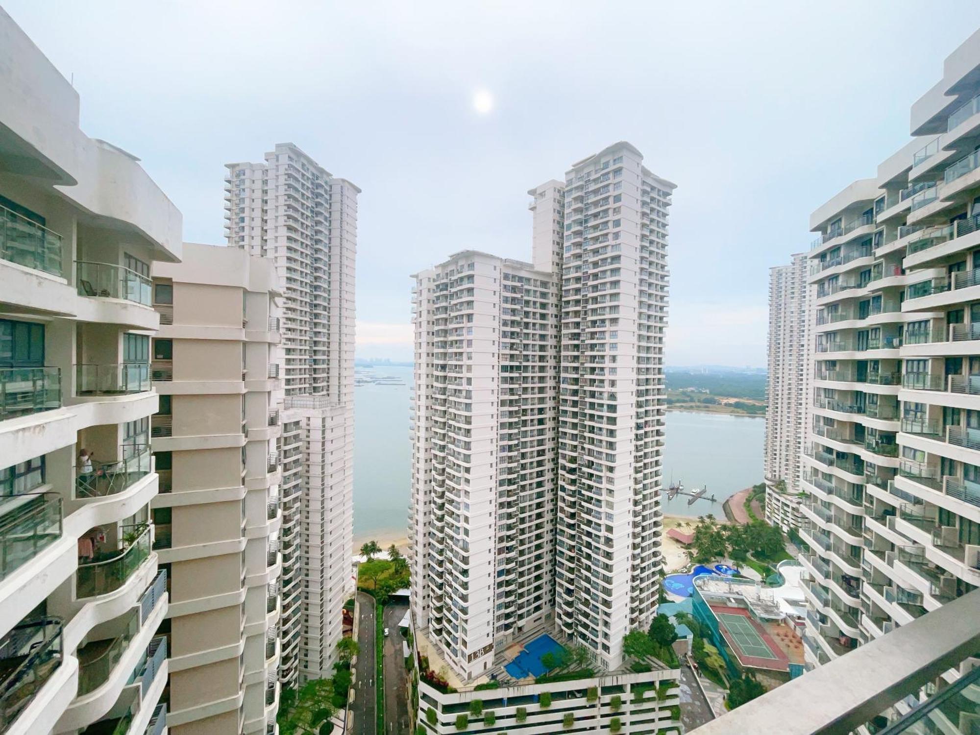 Monic Staycation #Country Garden Danga Bay Johor Bahru Bagian luar foto