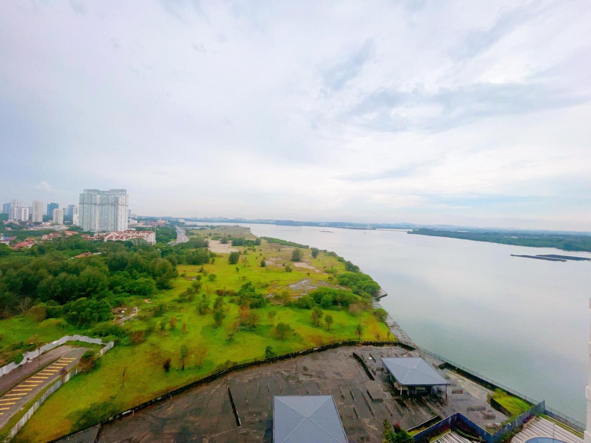 Monic Staycation #Country Garden Danga Bay Johor Bahru Bagian luar foto