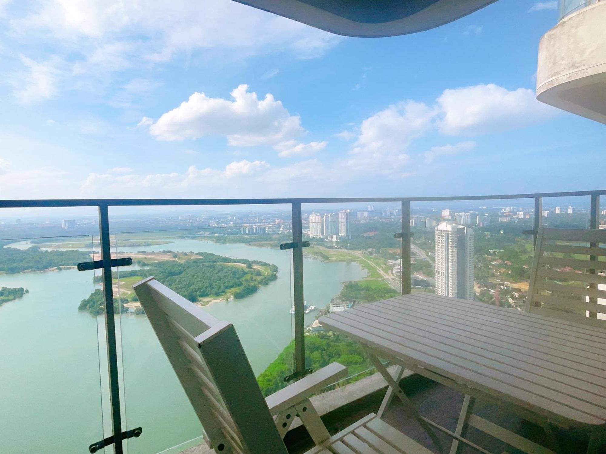 Monic Staycation #Country Garden Danga Bay Johor Bahru Bagian luar foto